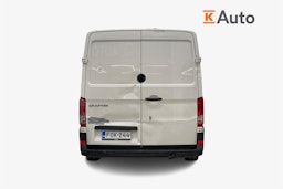 valkoinen Volkswagen Crafter 2020 kuva 3.