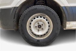 valkoinen Volkswagen Crafter 2020 kuva 9.