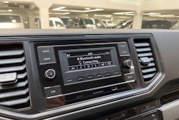 valkoinen Volkswagen Crafter 2020 kuva 18.