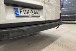 valkoinen Volkswagen Crafter 2020 kuva 33.