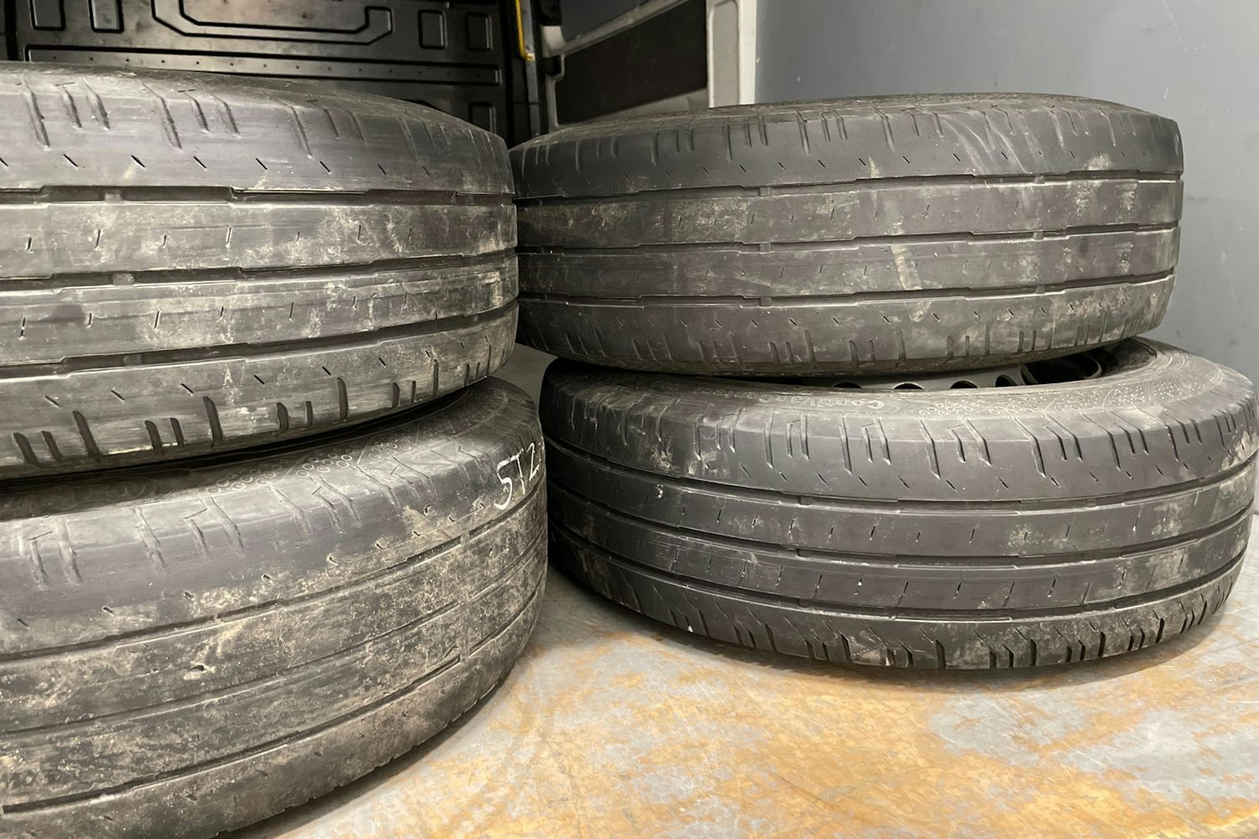 valkoinen Volkswagen Crafter 2020 kuva 40.