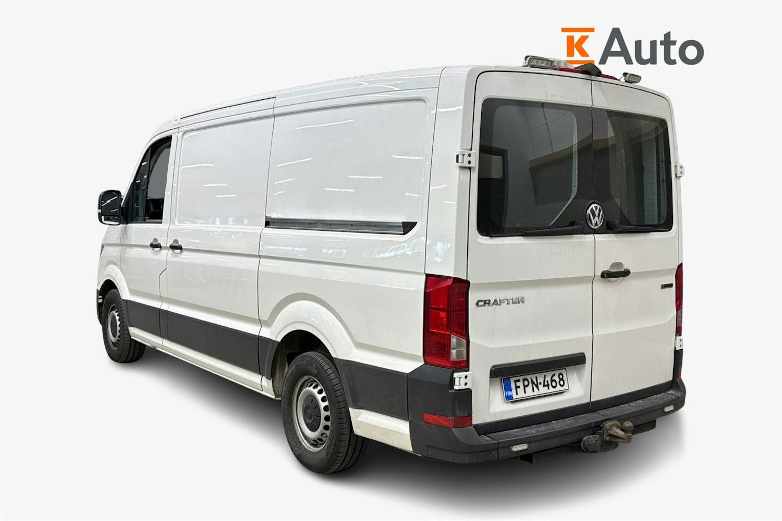 valkoinen Volkswagen Crafter 2020 kuva 2.