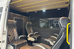 valkoinen Volkswagen Crafter 2020 kuva 4.