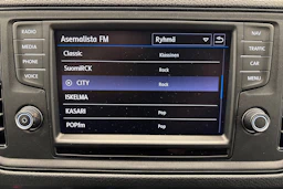 sininen Volkswagen Crafter 2020 kuva 12.