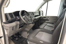 Valkoinen Volkswagen CRAFTER 2020 kuva 7.