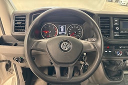 Valkoinen Volkswagen CRAFTER 2020 kuva 17.
