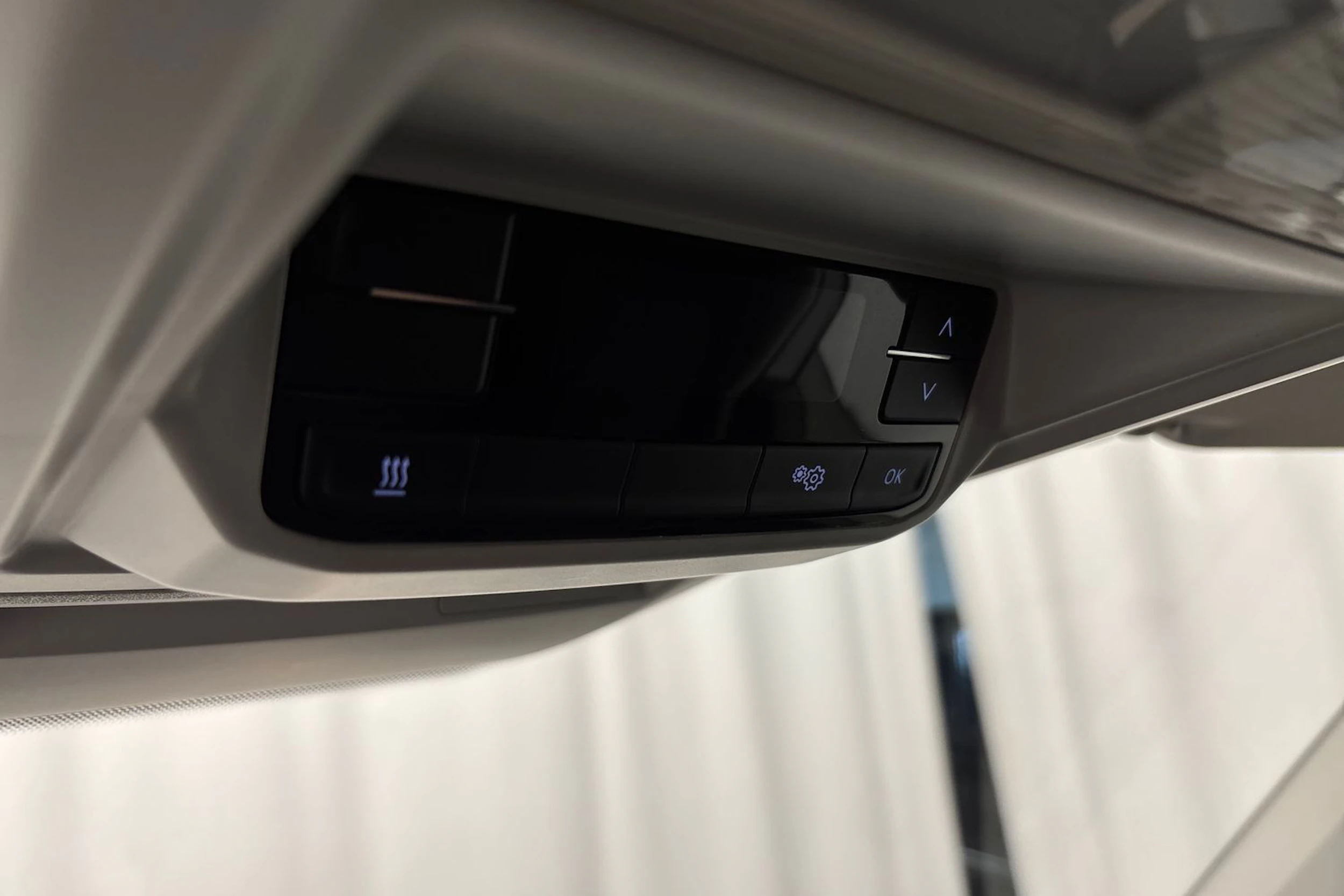 valkoinen Volkswagen Crafter 2020 kuva 23.