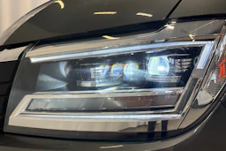 Harmaa Volkswagen CRAFTER 2020 kuva 25.