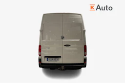 Valkoinen Volkswagen CRAFTER 2020 kuva 4.
