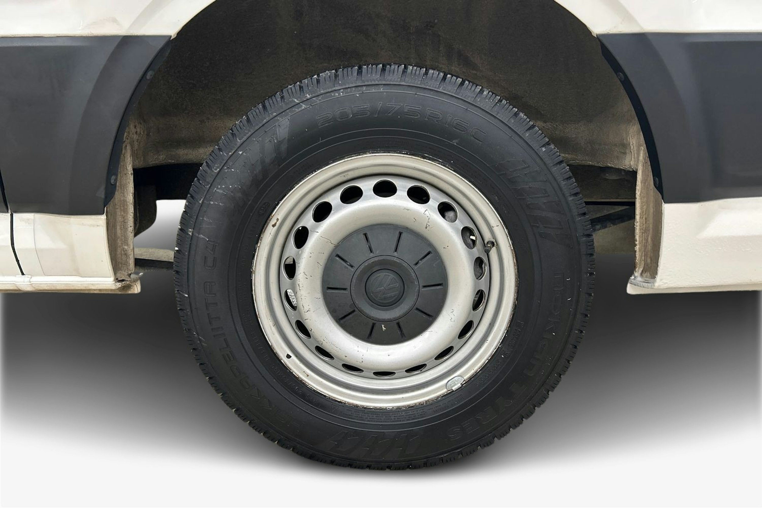 valkoinen Volkswagen Crafter 2020 kuva 9.