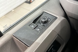 Valkoinen Volkswagen CRAFTER 2020 kuva 11.