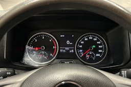 Valkoinen Volkswagen CRAFTER 2020 kuva 12.