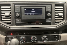 valkoinen Volkswagen Crafter 2020 kuva 12.