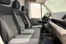 Valkoinen Volkswagen CRAFTER 2020 kuva 21.