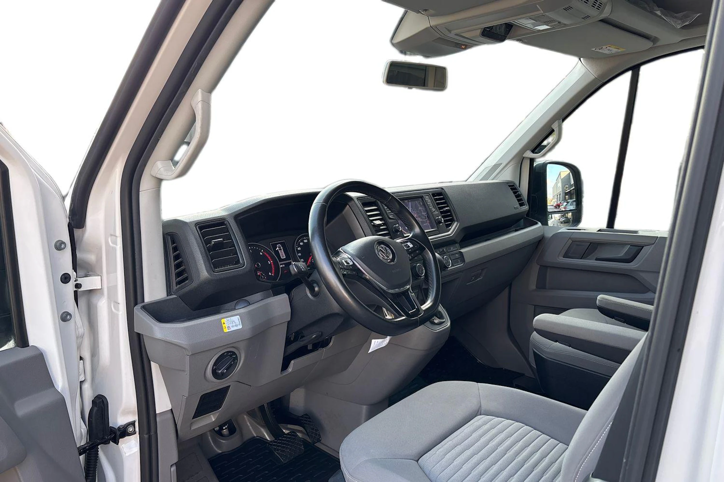 sininen Volkswagen Crafter 2020 kuva 6.