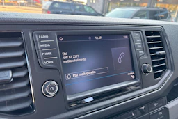 sininen Volkswagen Crafter 2020 kuva 29.