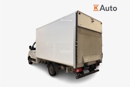 valkoinen Volkswagen Crafter 2020 kuva 2.