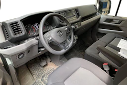 valkoinen Volkswagen Crafter 2020 kuva 3.