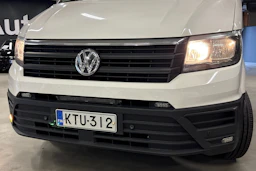 valkoinen Volkswagen Crafter 2020 kuva 6.