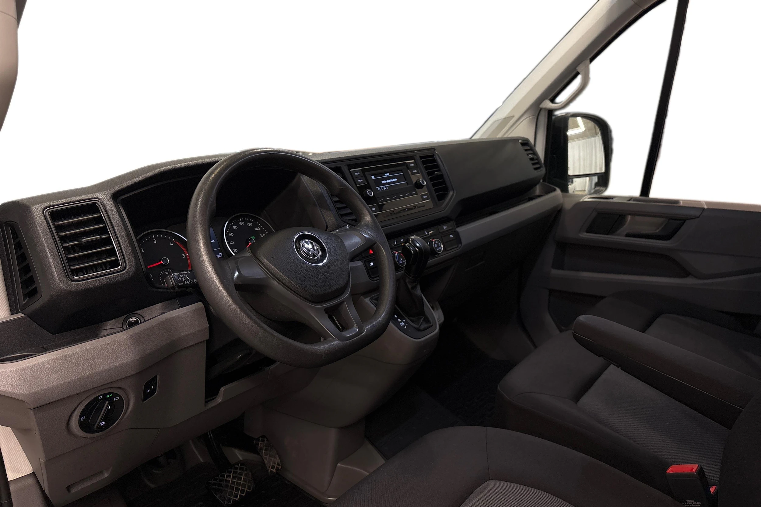 valkoinen Volkswagen Crafter 2020 kuva 8.