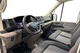 valkoinen Volkswagen Crafter 2020 kuva 7.
