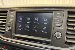 valkoinen Volkswagen Crafter 2020 kuva 16.