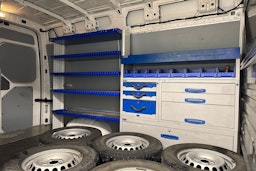 valkoinen Volkswagen Crafter 2020 kuva 22.