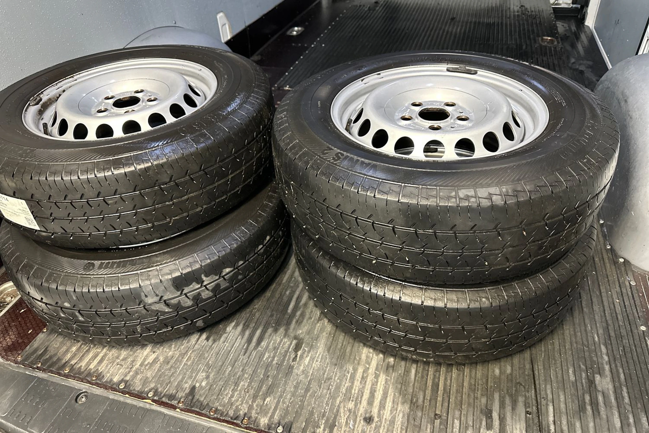 Valkoinen Volkswagen CRAFTER 2020 kuva 13.