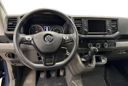 sininen Volkswagen Crafter 2020 kuva 9.