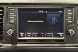 sininen Volkswagen Crafter 2020 kuva 28.