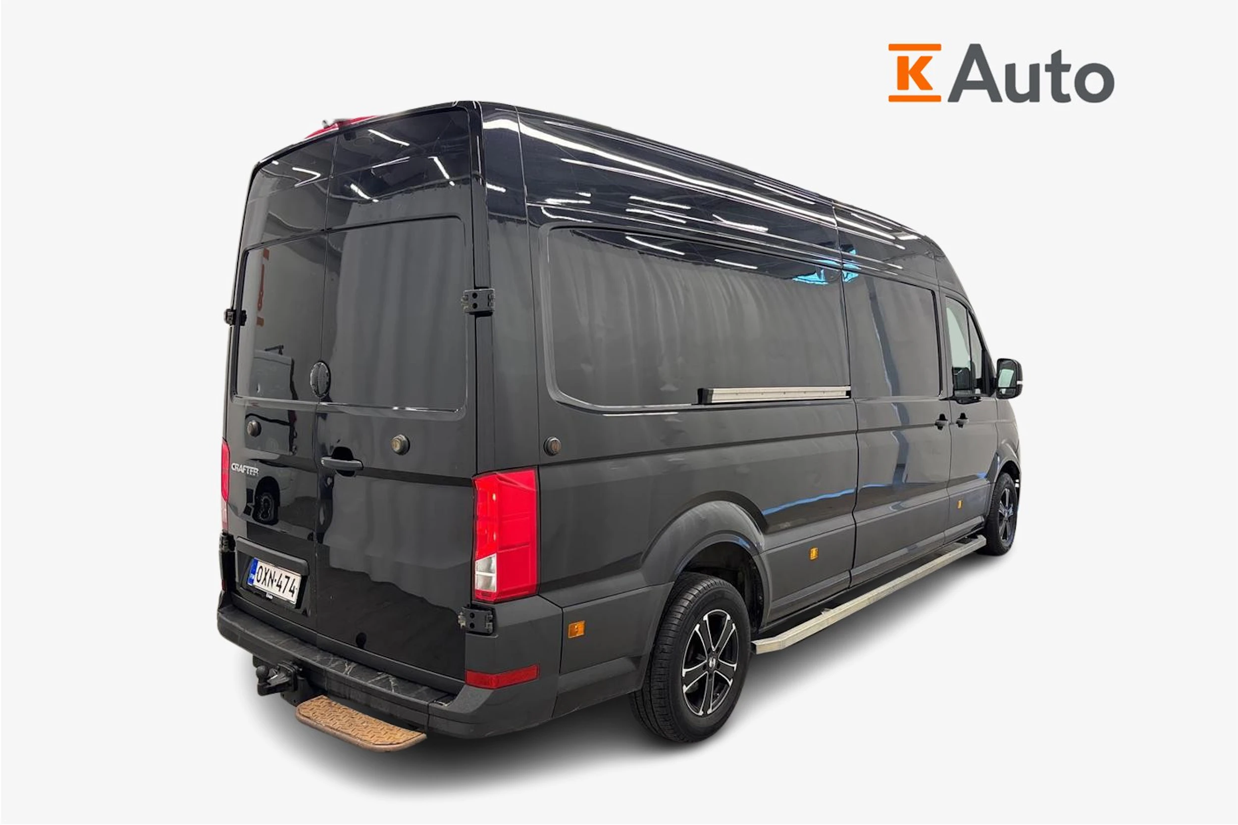 musta Volkswagen Crafter 2020 kuva 2.