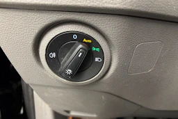 musta Volkswagen Crafter 2020 kuva 12.