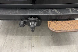 musta Volkswagen Crafter 2020 kuva 19.