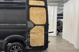musta Volkswagen Crafter 2020 kuva 20.