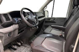 valkoinen Volkswagen Crafter 2020 kuva 3.