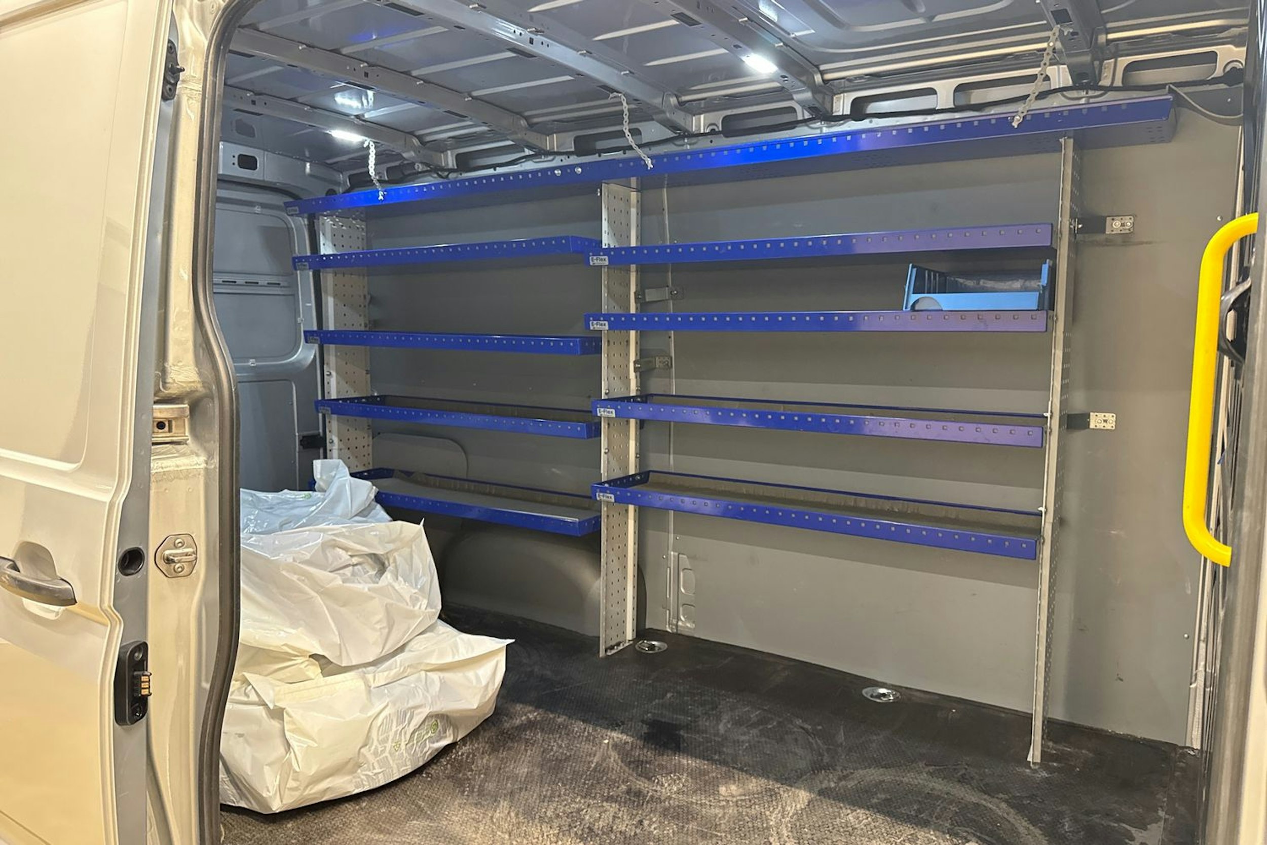 hopea Volkswagen Crafter 2020 kuva 10.