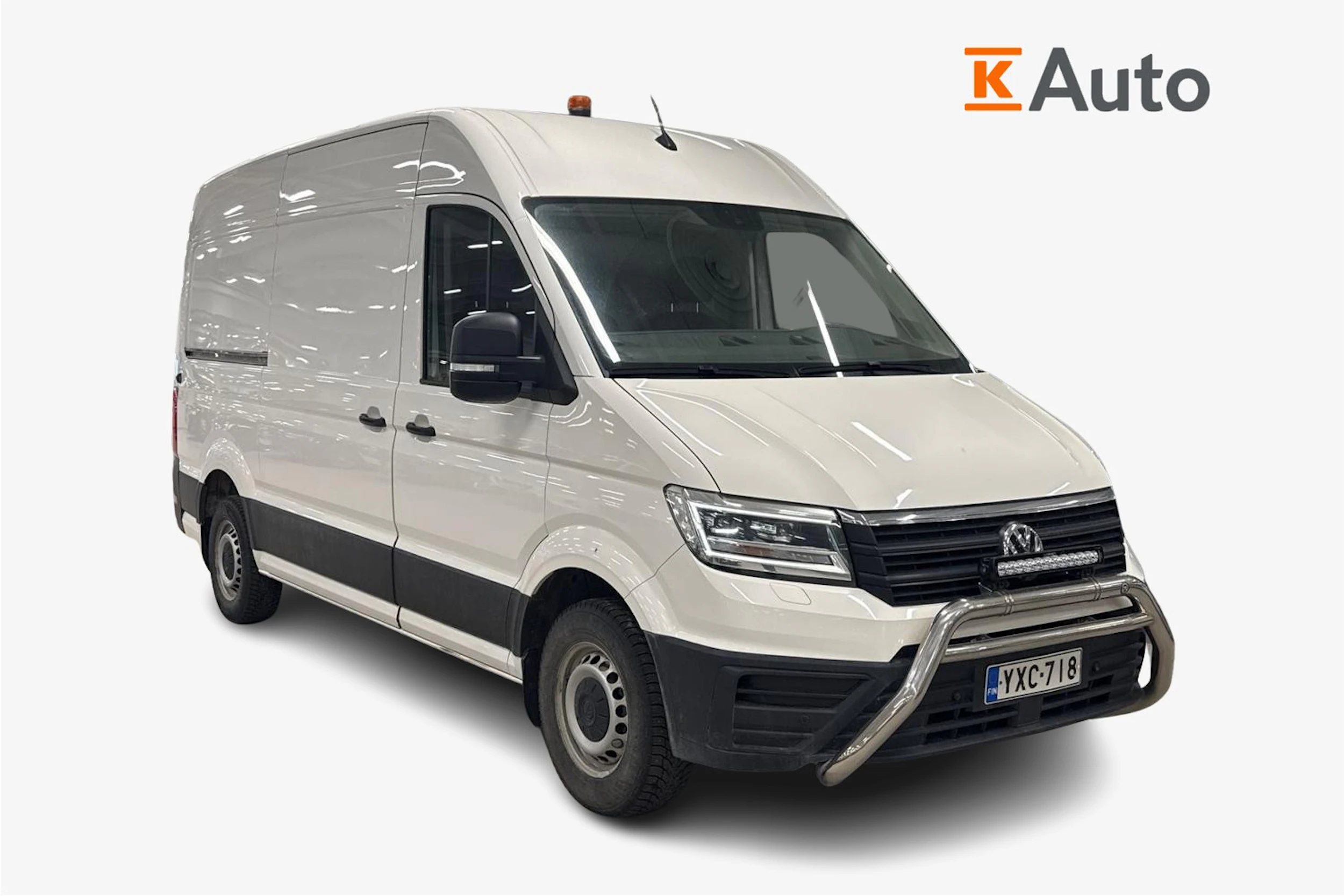 valkoinen Volkswagen Crafter 2020 kuva 1.