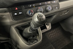 musta Volkswagen Crafter 2021 kuva 23.