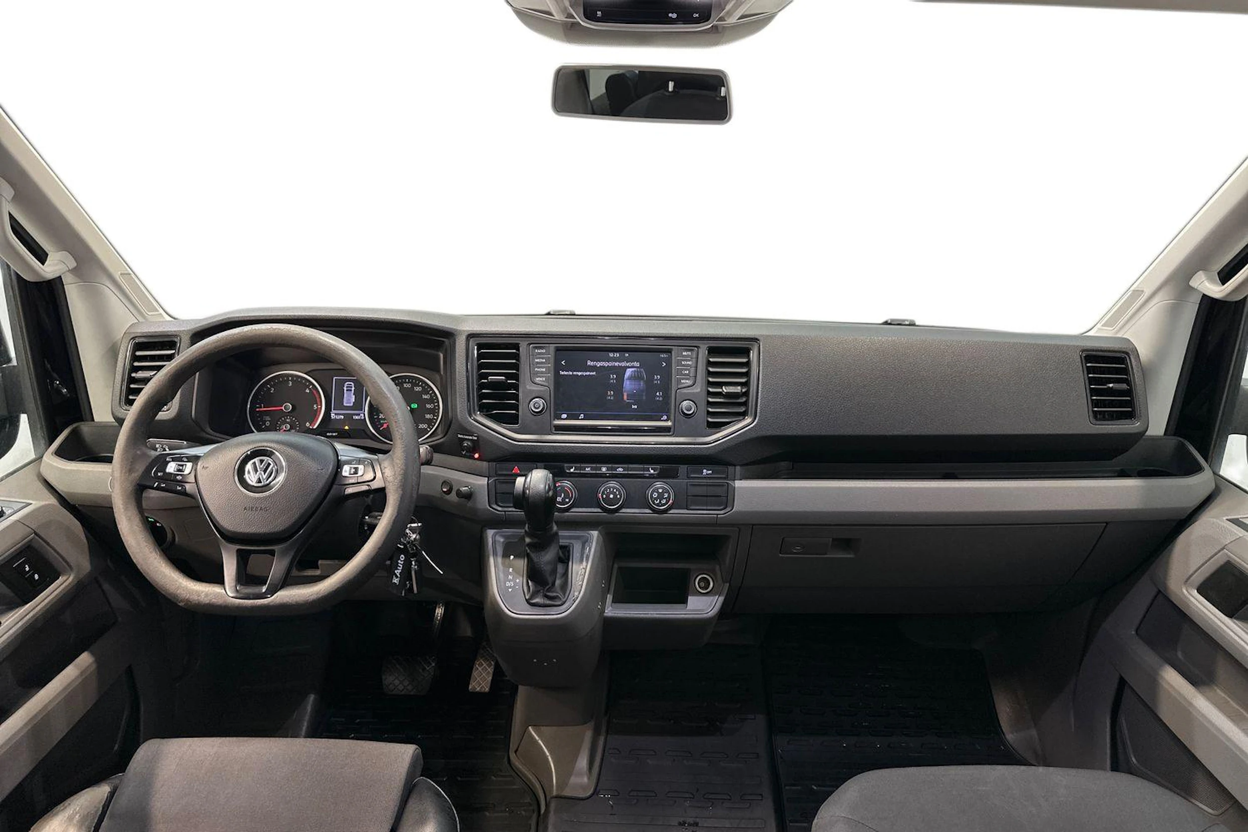 Musta Volkswagen CRAFTER 2021 kuva 8.