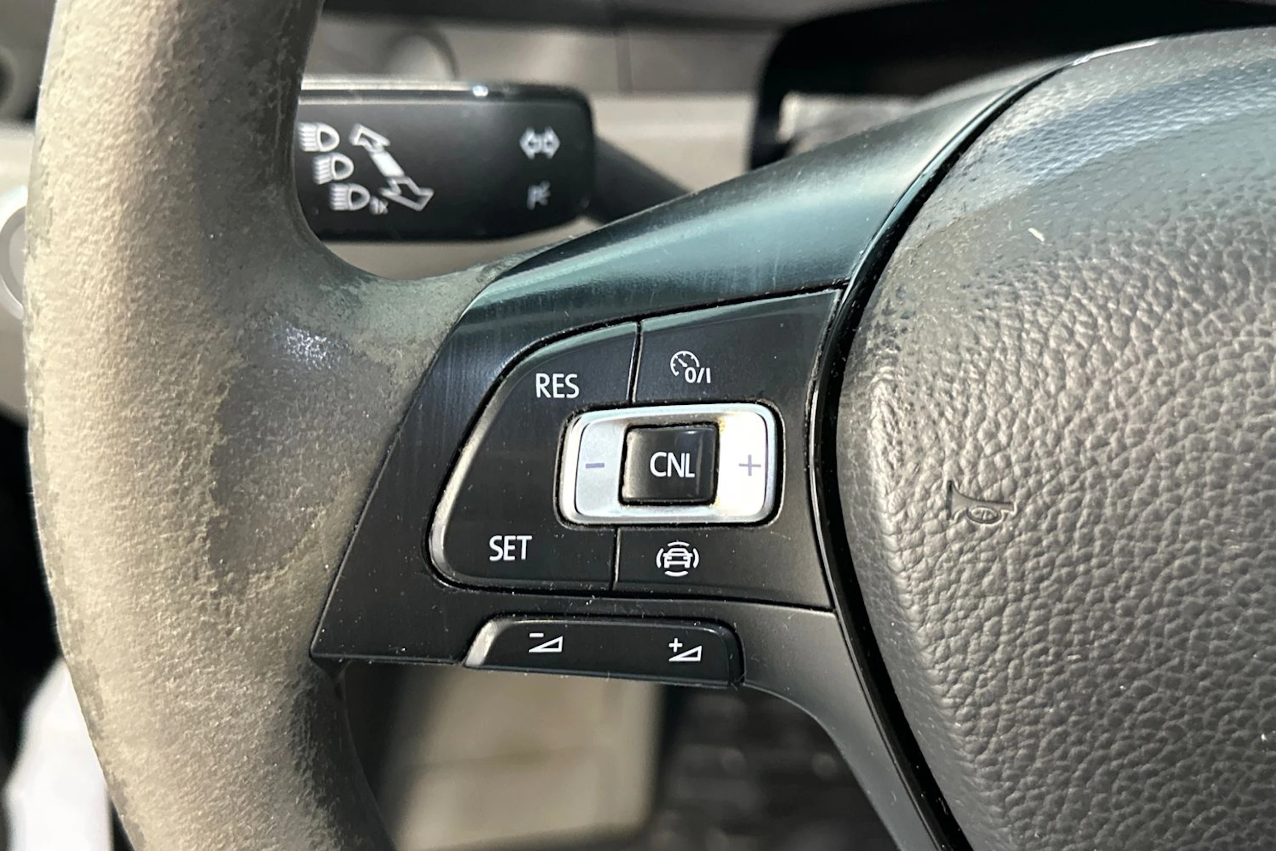 Musta Volkswagen CRAFTER 2021 kuva 15.