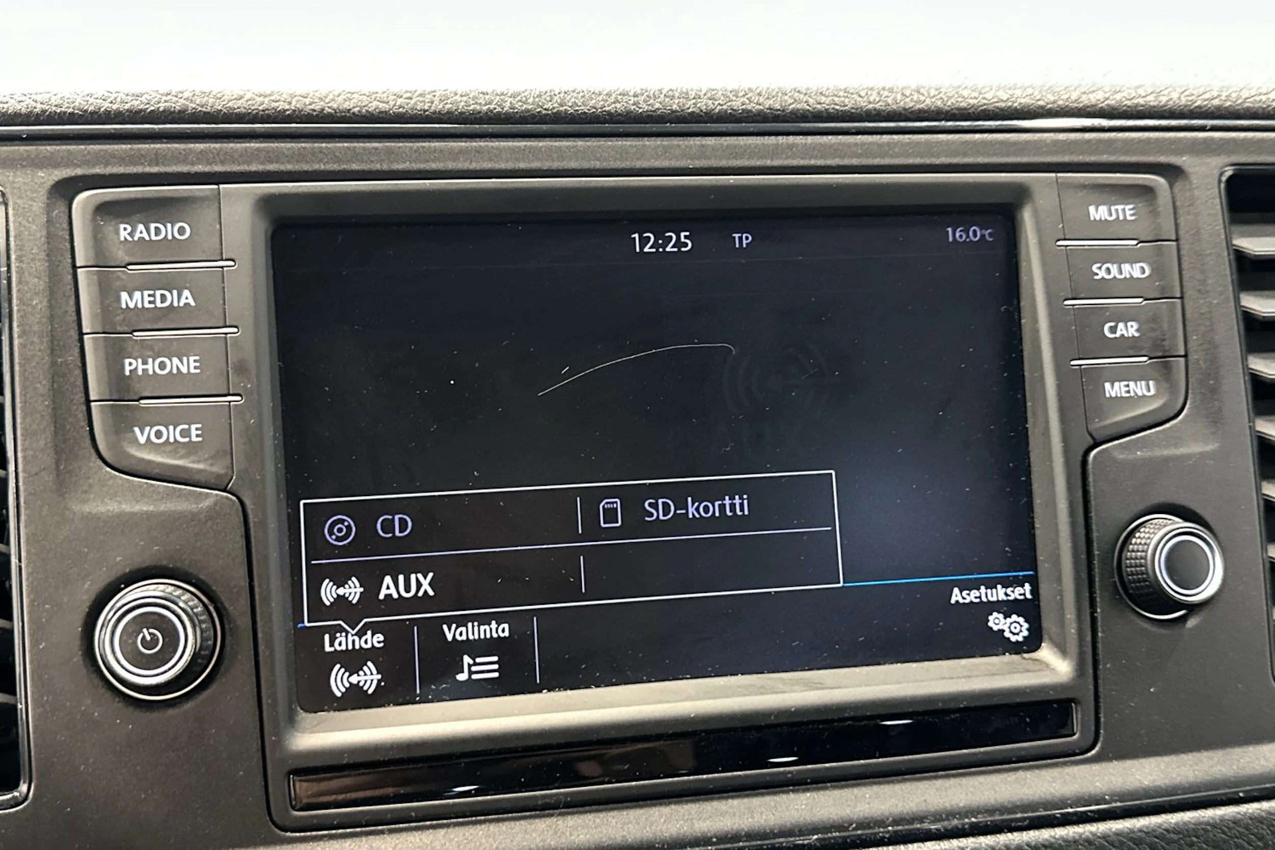 Musta Volkswagen CRAFTER 2021 kuva 19.