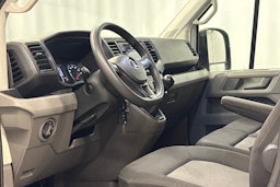 valkoinen Volkswagen Crafter 2021 kuva 13.