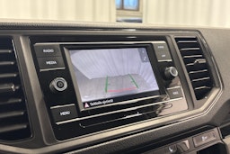 valkoinen Volkswagen Crafter 2021 kuva 19.