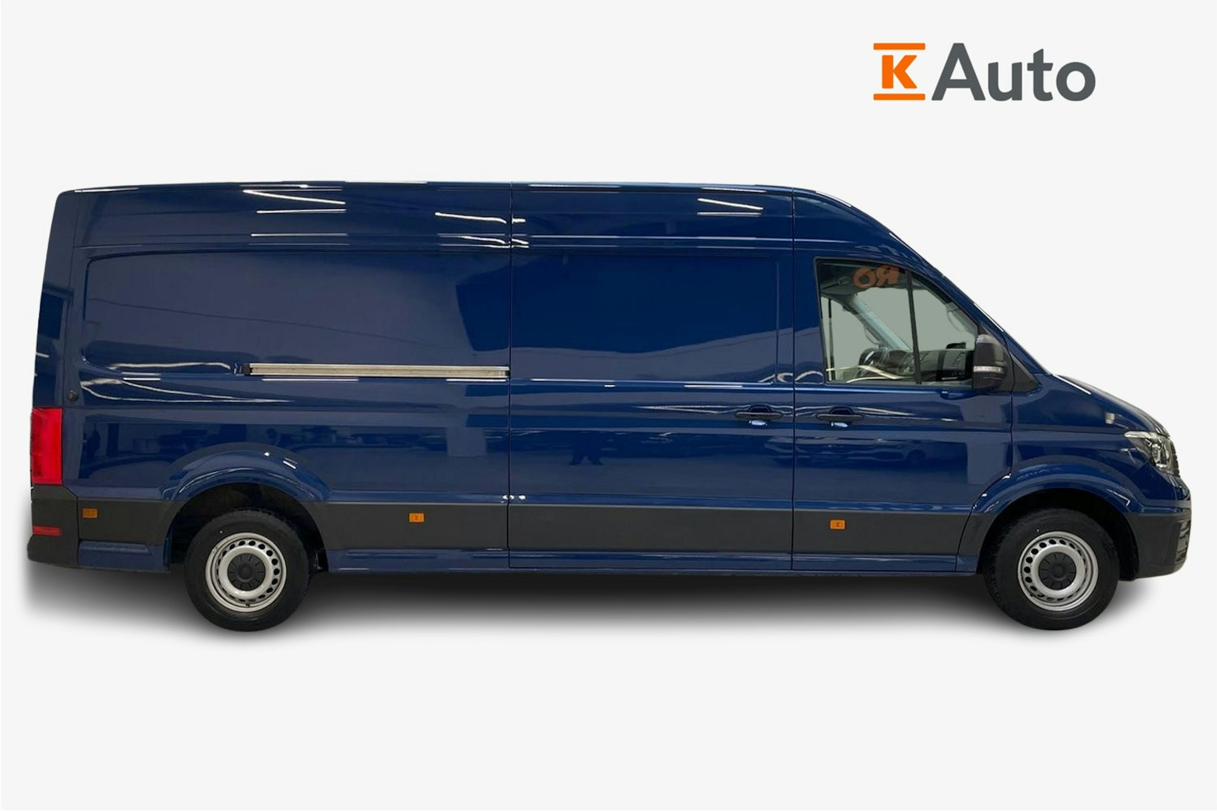 sininen Volkswagen Crafter 2021 kuva 6.