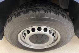 sininen Volkswagen Crafter 2021 kuva 11.