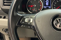musta Volkswagen Crafter 2021 kuva 9.