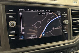 musta Volkswagen Crafter 2021 kuva 12.