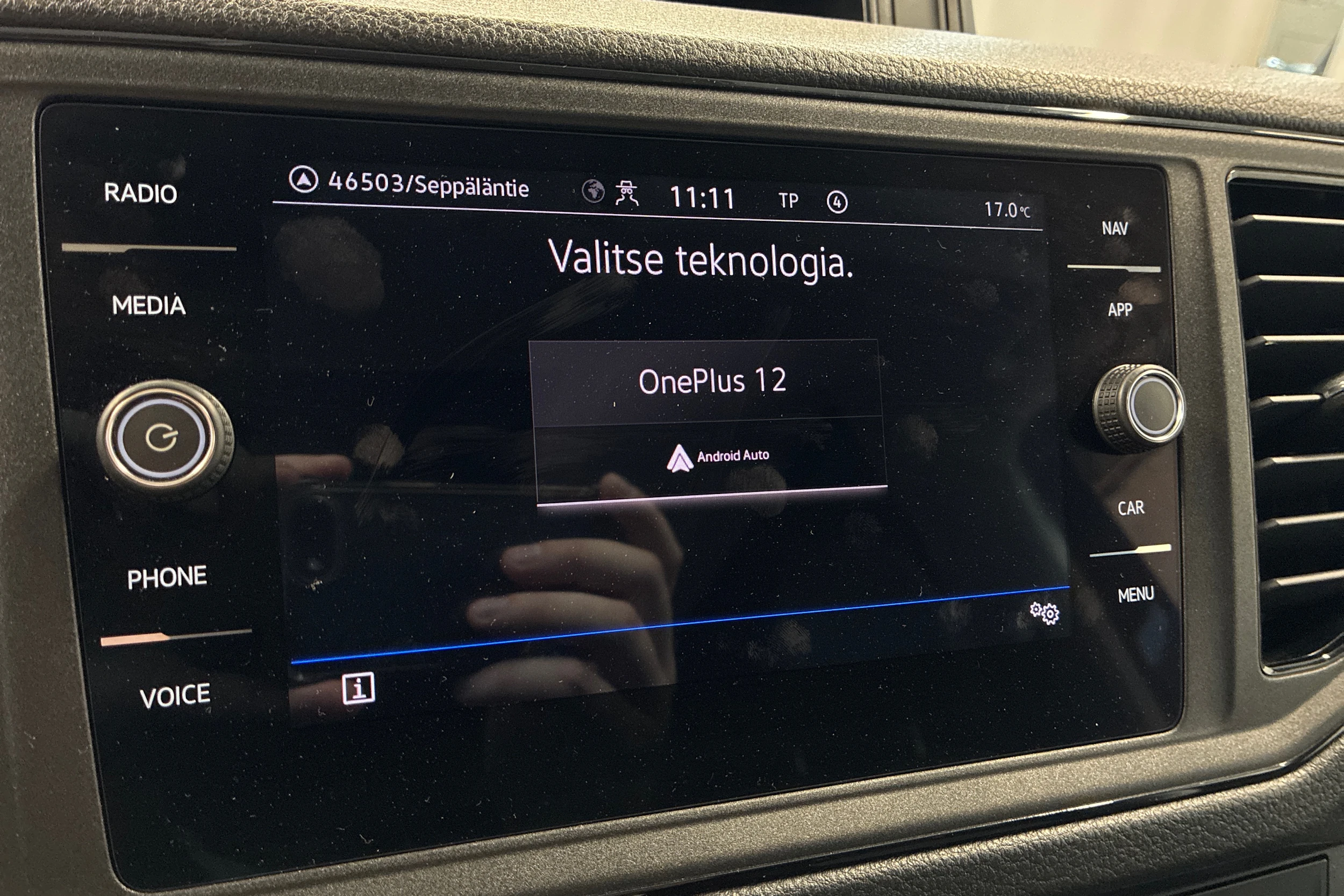 musta Volkswagen Crafter 2021 kuva 14.