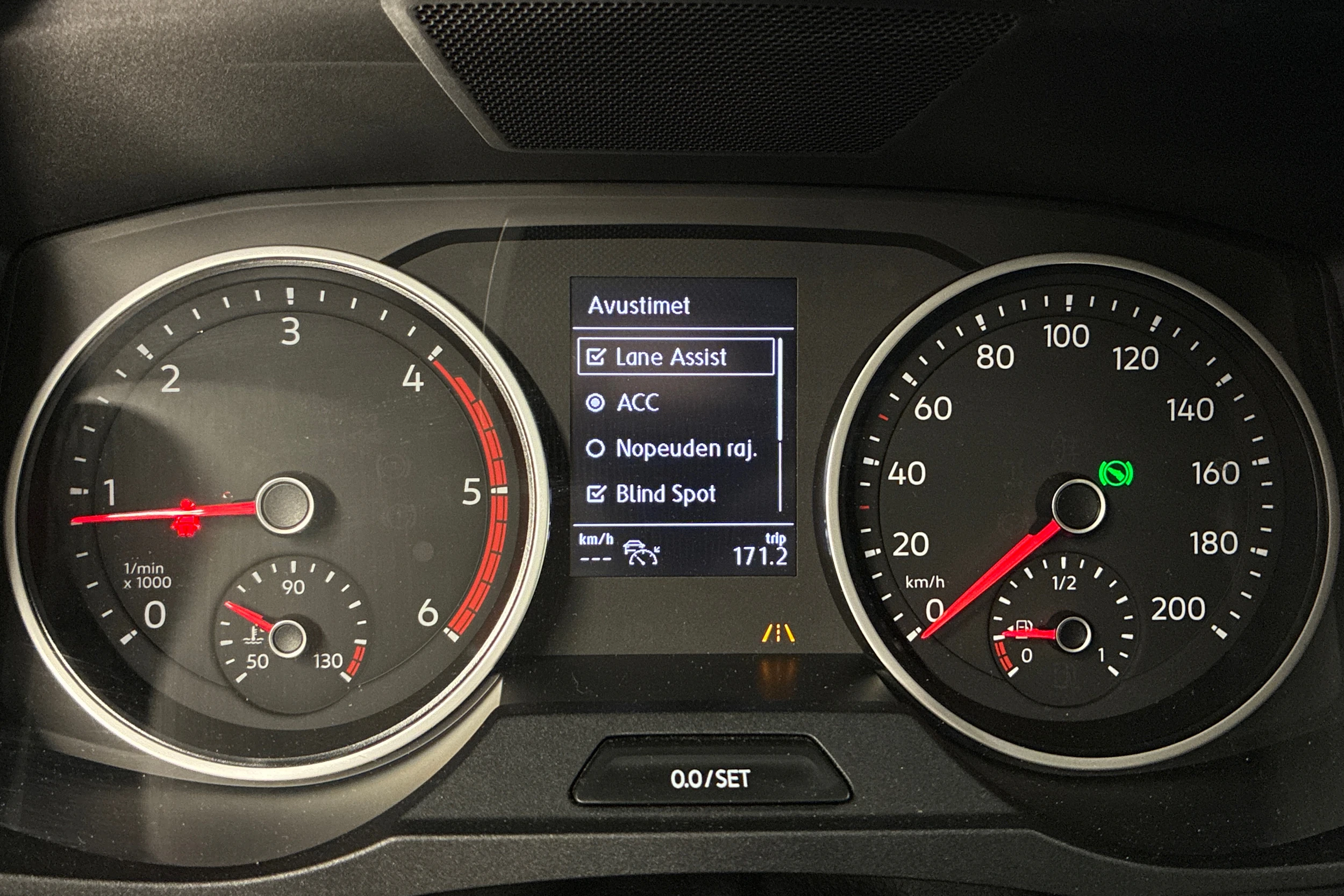 musta Volkswagen Crafter 2021 kuva 15.
