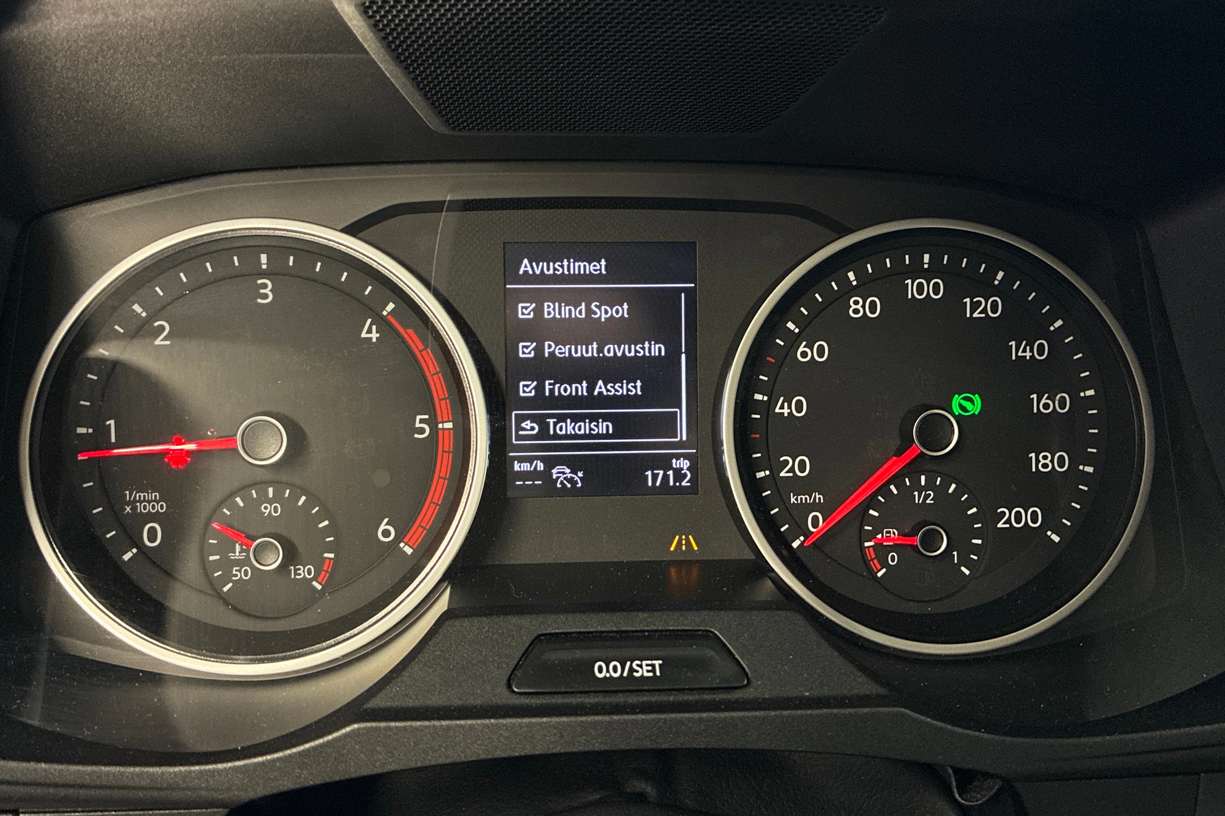 musta Volkswagen Crafter 2021 kuva 16.